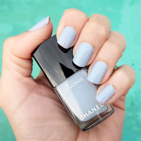 chanel new color nail polish